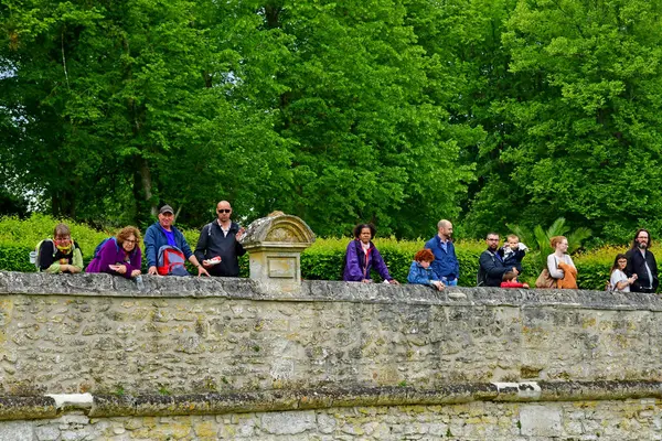 Villarceaux, Francia - 9 giugno 2019: castello storico — Foto Stock