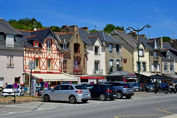 Cancale ; France - 28 juillet 2019 : ville pittoresque en été — Photo