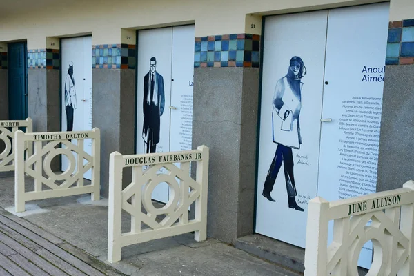 Deauville, Francia - 27 de septiembre de 2019: Les Planches near the be — Foto de Stock