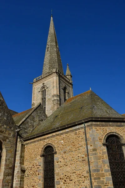 Saint Malo; Franciaország - 2019. július 28.: Szent Vincent templom — Stock Fotó