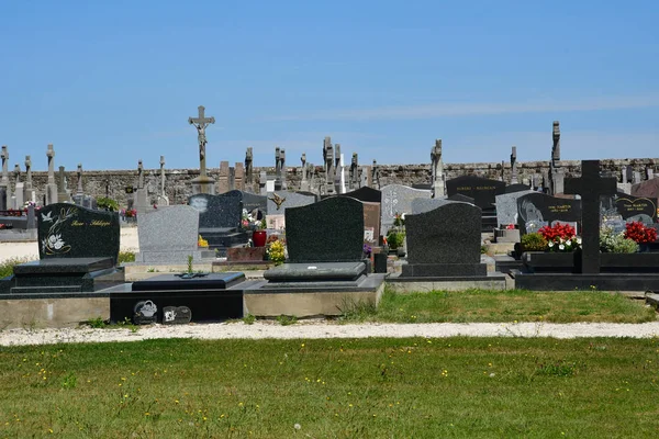 Cherrueix; France - july 28 2019 : cemetery — Stock Photo, Image