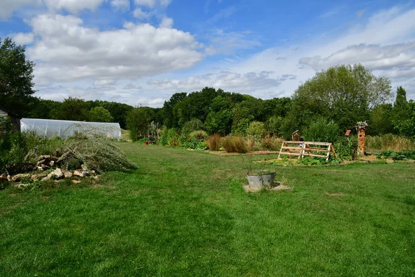 Jouy le Moutier; França - 4 de setembro de 2019: Ecancourt Farm — Fotografia de Stock