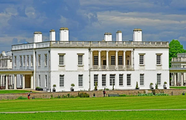 Londres, Greenwich; Inglaterra - 5 de mayo de 2019: Queen House —  Fotos de Stock