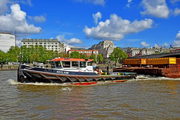 Londres; Inglaterra - 5 de mayo de 2019: Crucero por el río Támesis — Foto de Stock