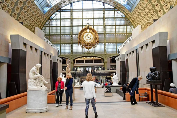 Parijs; Frankrijk - novembre 22 2019: het Orsay museum — Stockfoto