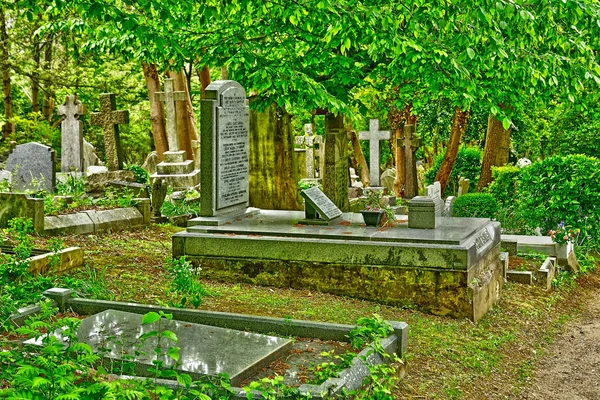 Londres, Inglaterra - 6 de mayo de 2019: Cementerio de Highgate —  Fotos de Stock