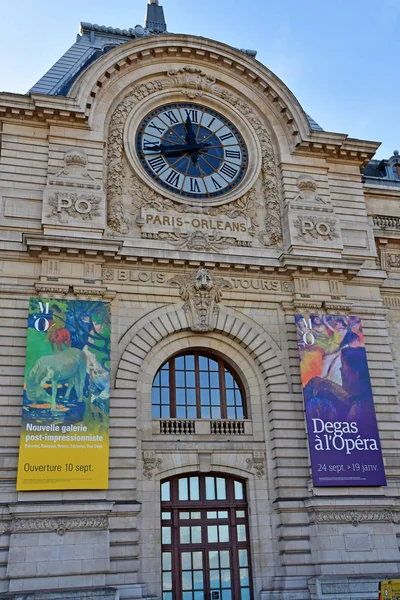 Paris ; France - 22 novembre 2019 : le musée d'Orsay — Photo