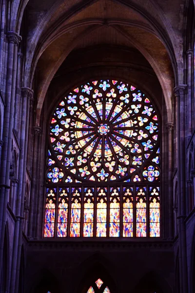 Saint Malo; Francia - 28 de julio de 2019: Iglesia de San Vicente —  Fotos de Stock