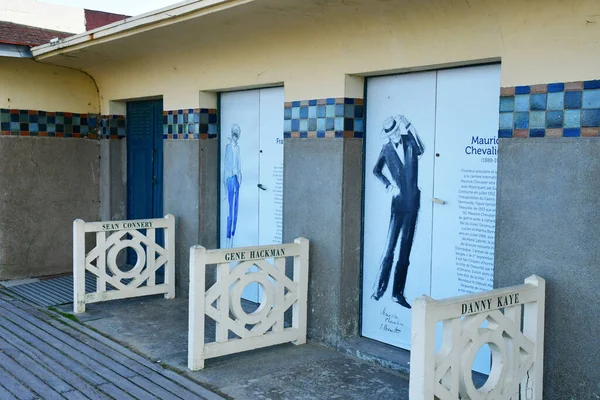 Deauville, Frankrijk - 27 september 2019: Les Planches nabij de be — Stockfoto