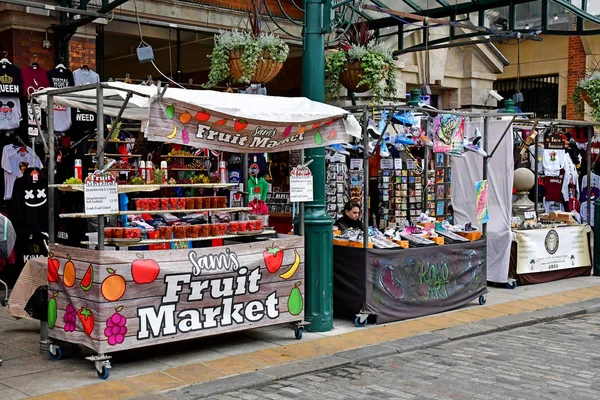 London, england - 3. Mai 2019: covent garden district — Stockfoto