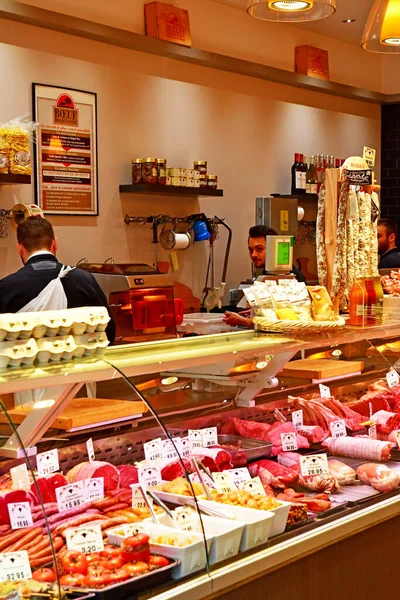 Saint Germain en Laye; France - august 7 2019 : meat — Stock Photo, Image