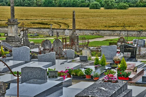 Roche Guyon France July 2018 Cemetery — 图库照片