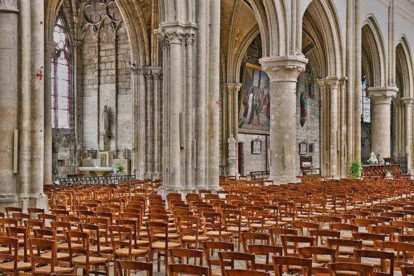 Mantes Jolie France June 2018 Collegiate Church — 图库照片