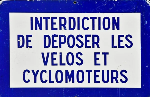 Flotte Fransa Eylül 2016 Bisiklet Moped Yasak Tabelası — Stok fotoğraf