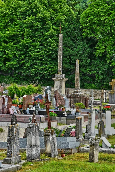 Roche Guyon France July 2018 Cemetery — 图库照片