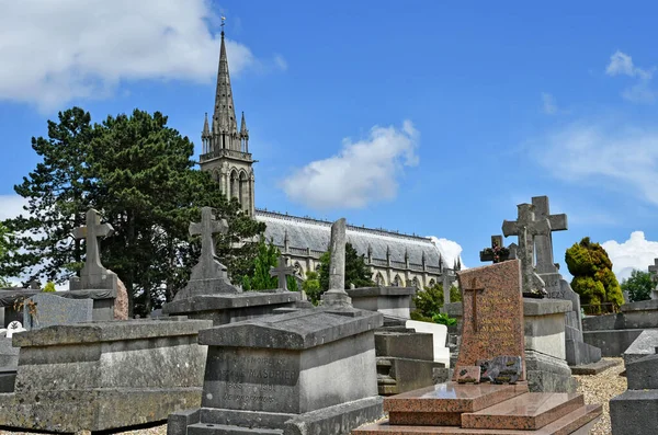 Bonsecours Francia Septiembre 2017 Cementerio Cerca Basílica Notre Dame —  Fotos de Stock