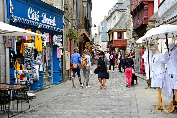 Dinan Fransa Temmuz 2019 Eski Şehirde Dükkan — Stok fotoğraf