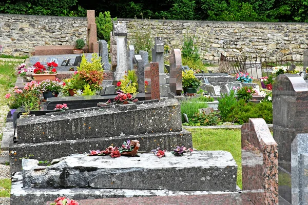 Roche Guyon France July 2018 Cemetery — Zdjęcie stockowe