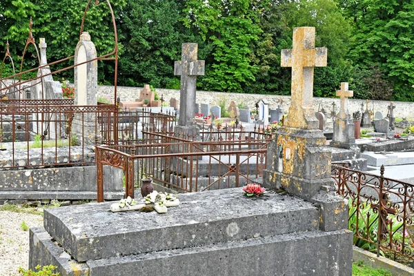 Roche Guyon France July 2018 Cemetery — 图库照片