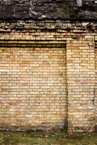 Yellow brick wall background — Stock Photo, Image