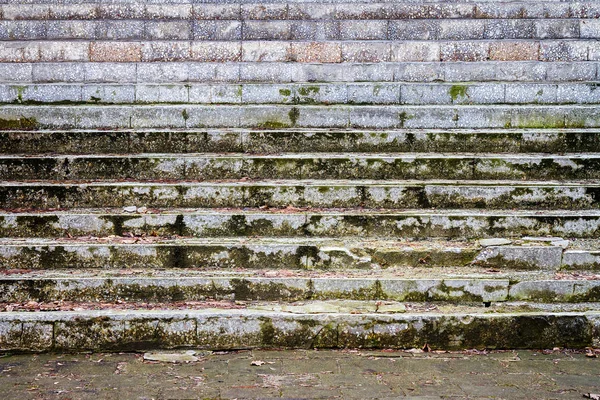 Alte schmutzige Treppe Detail — Stockfoto