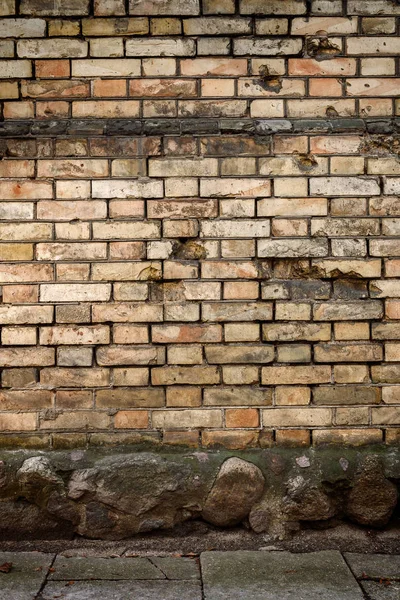 Yellow brick wall background — Stock Photo, Image