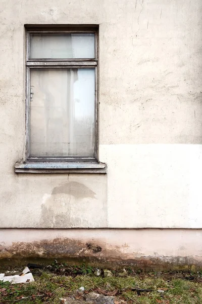 Wand mit Fenster — Stockfoto