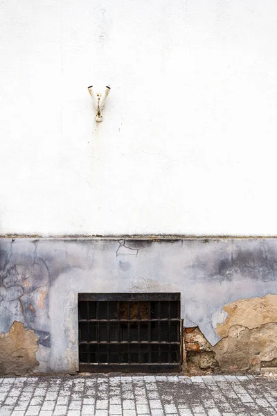 Stara Biała ściana — Zdjęcie stockowe
