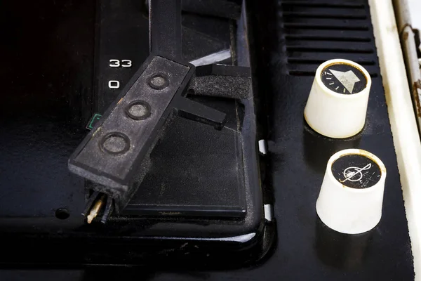 ヴィンテージ スーツケースのターン テーブルのコントロール パネル — ストック写真