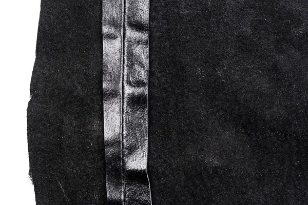Кусок Черной Кожи Изолирован Белом Фоне Смятая Текстура Материала Задняя — стоковое фото