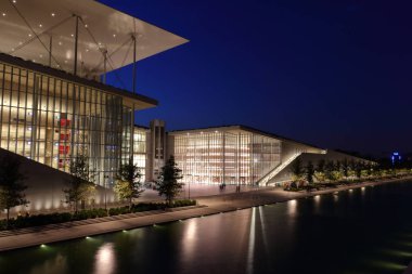 Snfcc gece görünümü III, Atina, Yunanistan