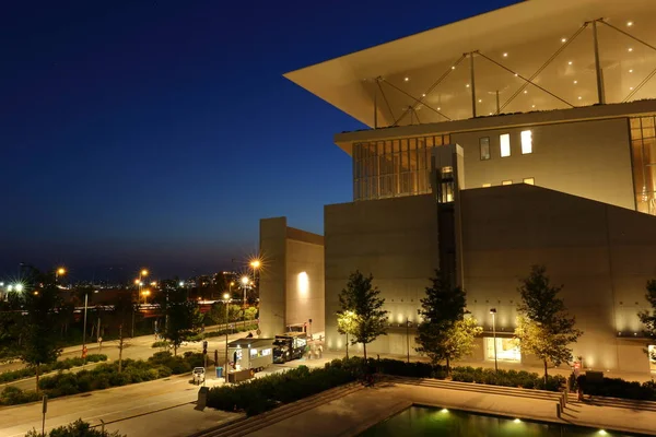 SNFCC vista noturna I, Atenas, Grécia Imagens De Bancos De Imagens