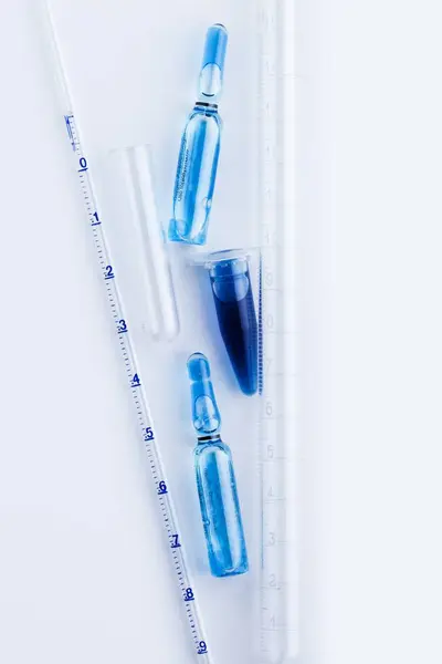 Ampules Centrifuge Tube Laboratory Glassware Pharmaceutical Research Concept — Stock Photo, Image