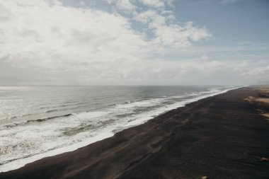 Vik çevre siyah kum bazalt beach