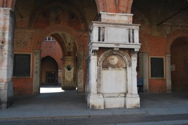Cremona, Italia, citt della Bassa Lombar