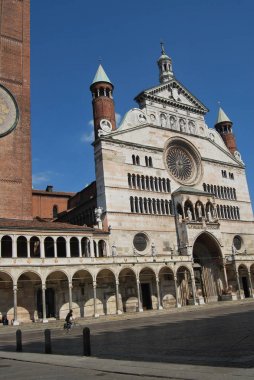 Cremona, Italia, citt della Bassa Lombar