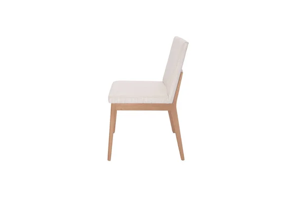 Деревянное кресло. Объект, изолированный от фона — стоковое фото