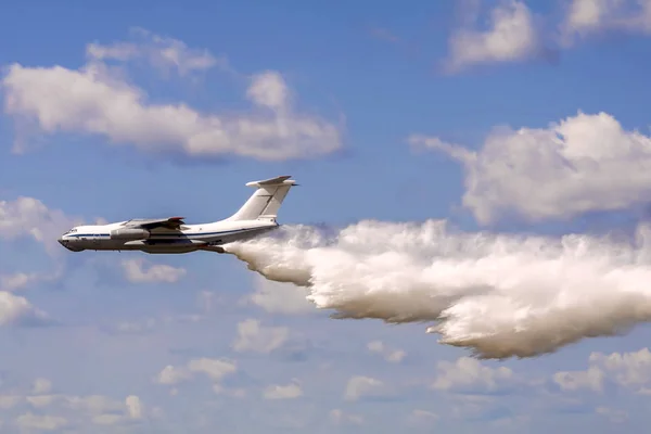 Uçakta yangın deşarj