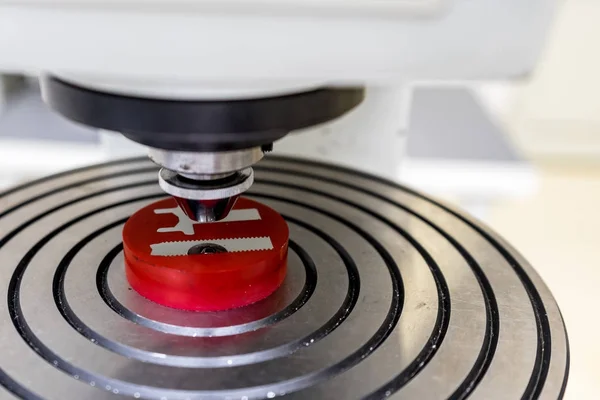 Sertlik için örnek testi