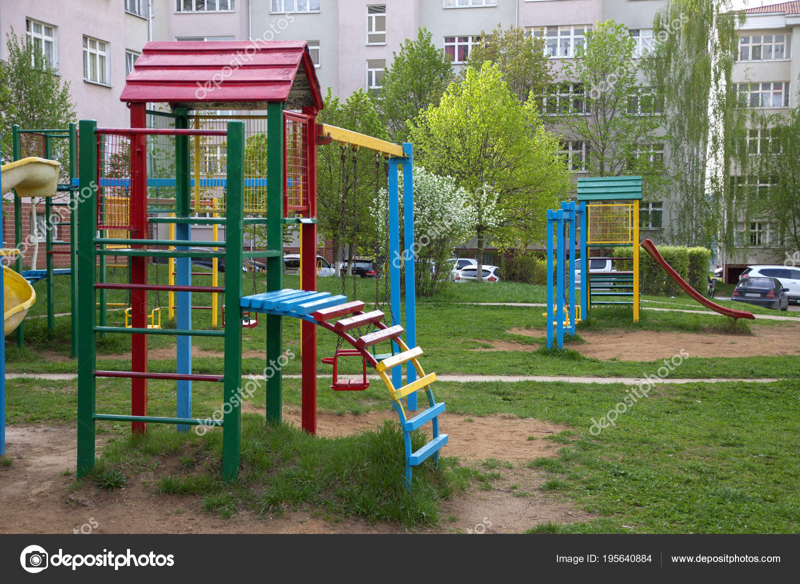 children's play equipment