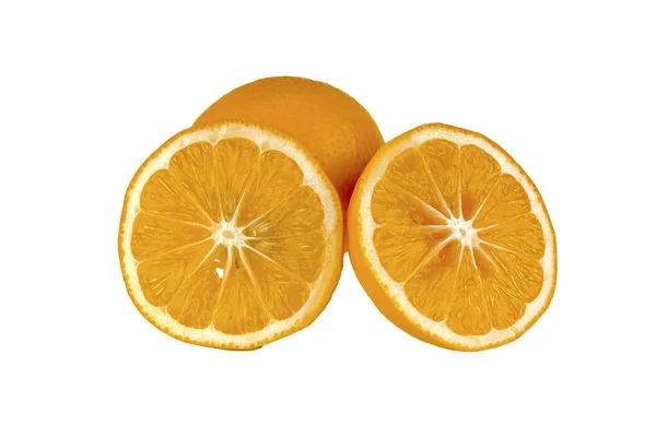 白を基調とした3つの新鮮で自然なレモンのクローズアップ. — ストック写真