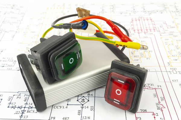 Electronic Block Switches Lie Paper Electronic Circuit — Stock Photo, Image
