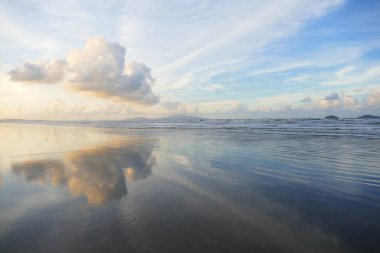 Güzel doğal lezzetli muhteşem Asya günbatımı gündoğumu