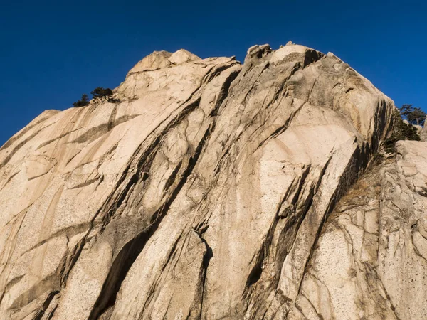 Großer Felsen Den Bergen Des Seoraksan Nationalparks Südkorea — Stockfoto