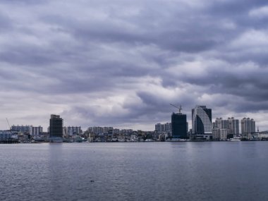 Sokcho kentinin Körfezi. Ocak 2017