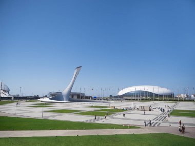 Soçi / Rusya - Ağustos 2019: Olympic Park 'taki büyük alana bakın