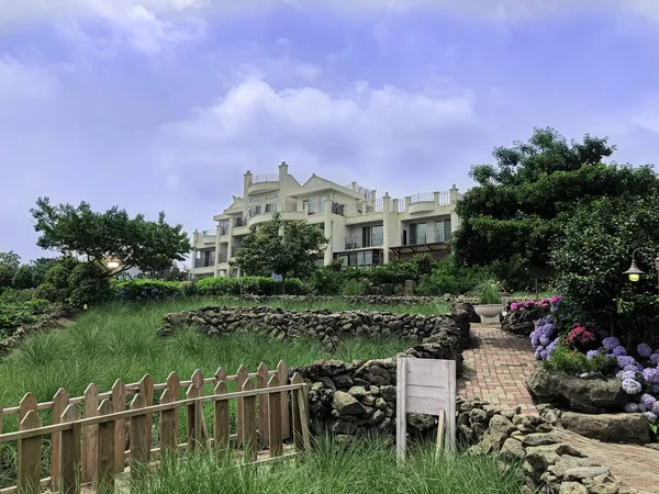 Hermosa villa en la isla de Jeju. Corea del Sur — Foto de Stock