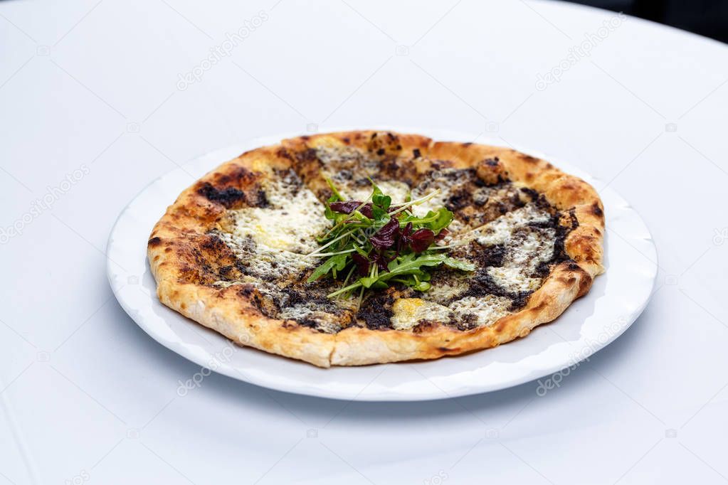 Pizza with truffle