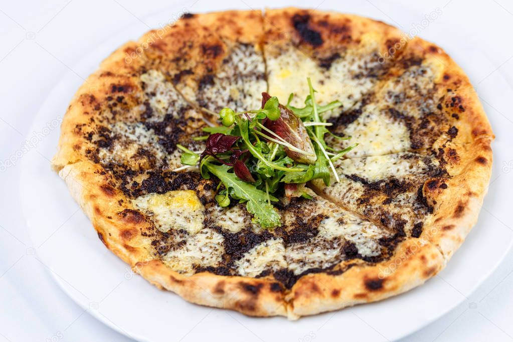 Pizza with truffle