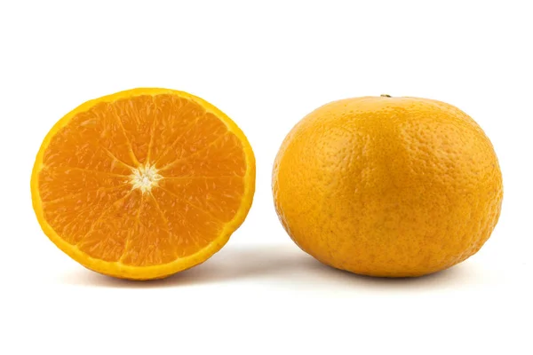 Fresh navel oranges isolated on white background. Save with clipping path. — ストック写真